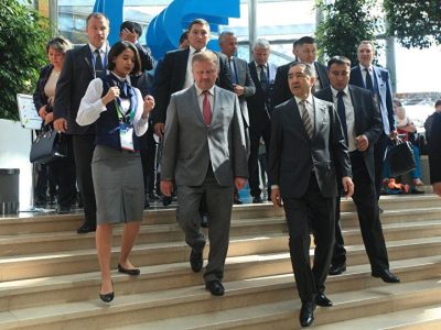 Премьер-министр Беларуси Андрей Кобяков на выставке «Made in Belarus»: «У меня дома две спальни «МолодечноМебель»